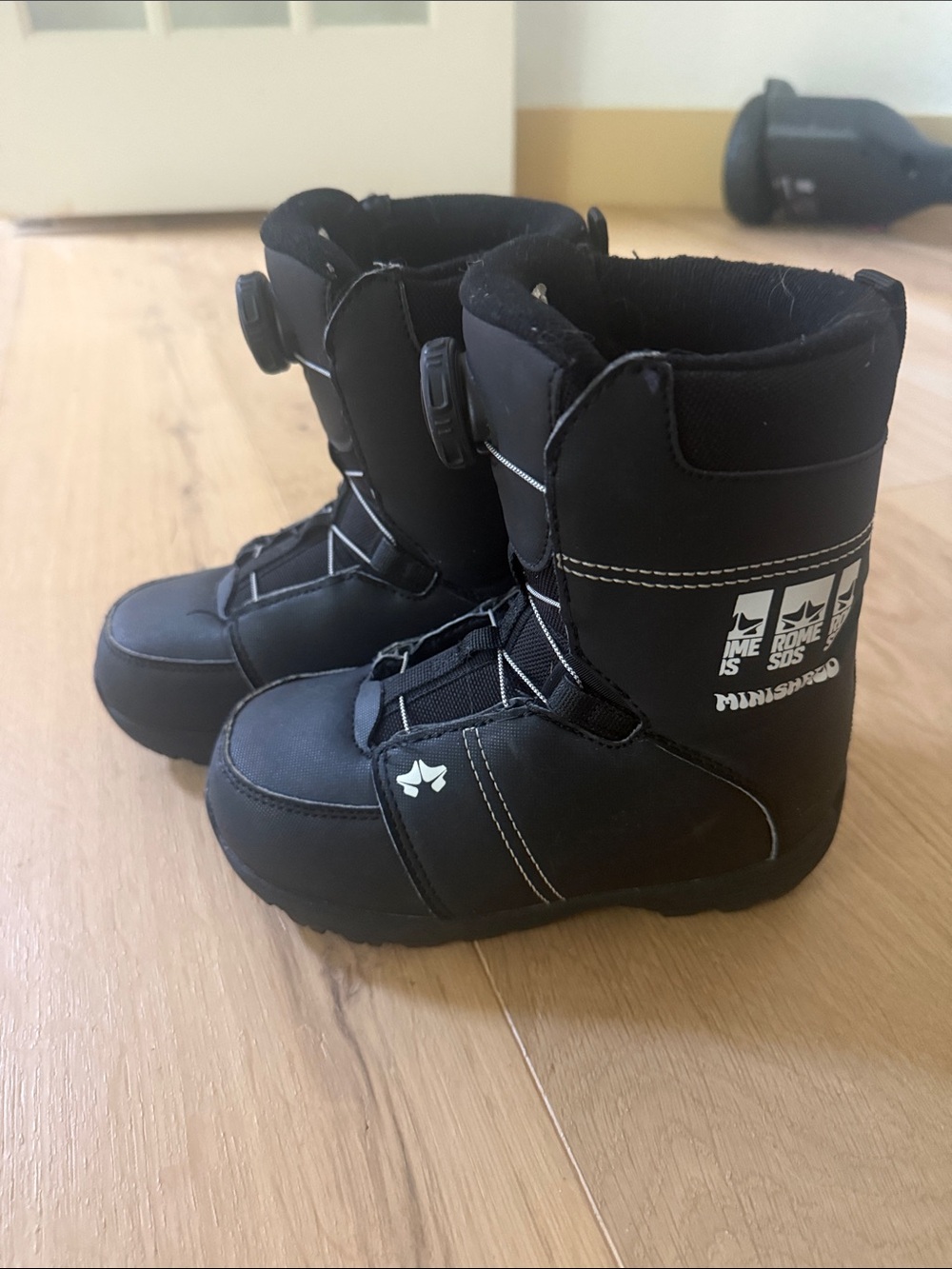 Rome mini shred kids snowboard boots